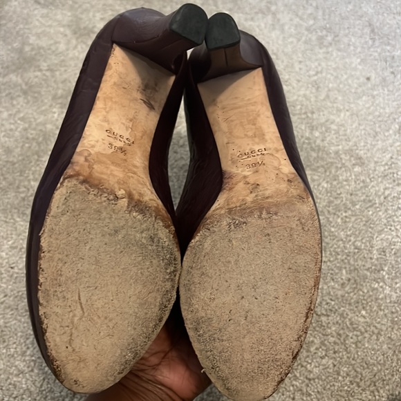 Authentic Gucci platform pumps - Picture 3 of 11